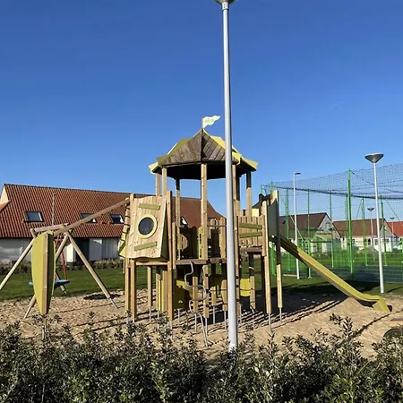 בית נופש Charming Polder House With Garden